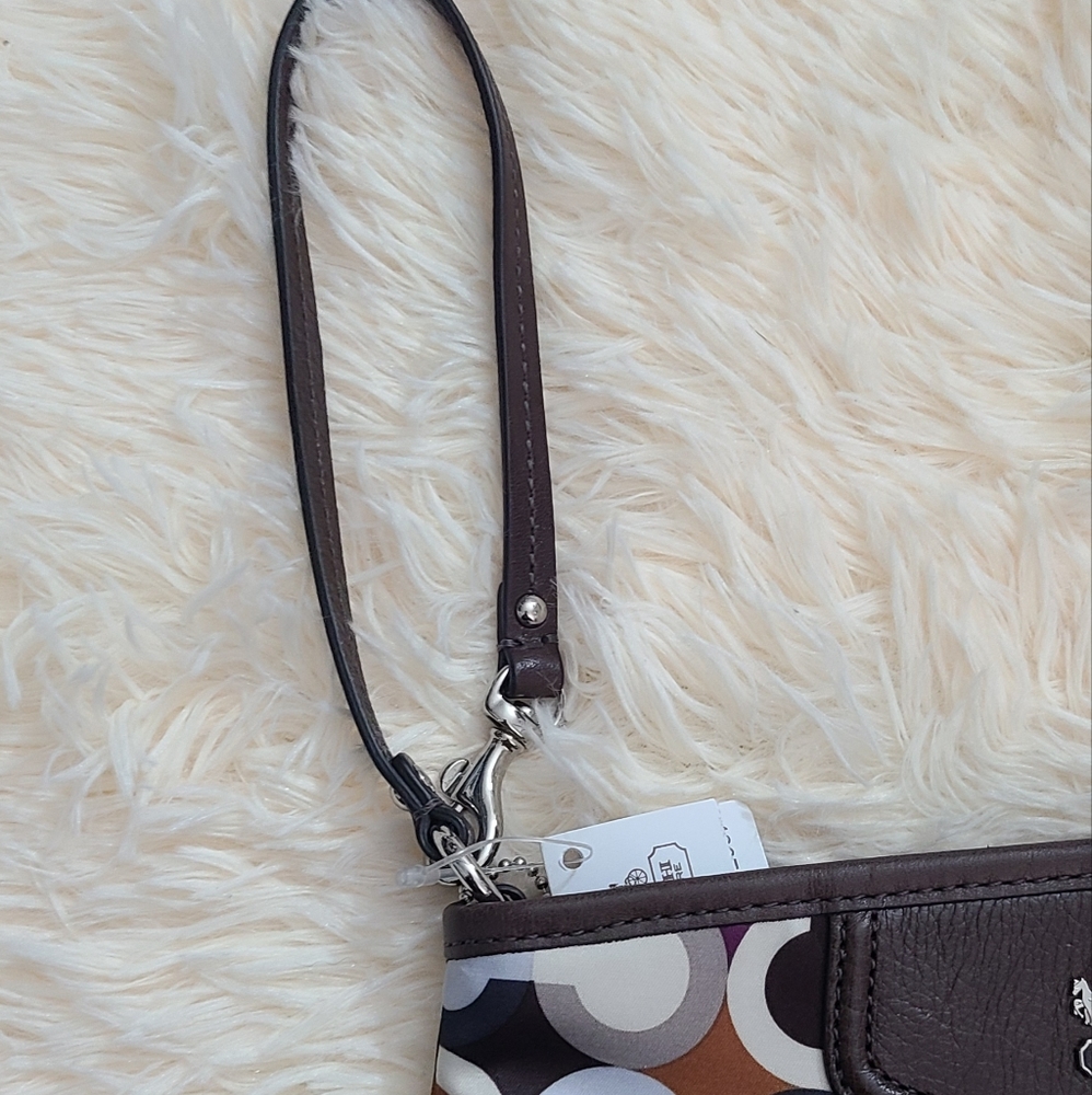 NWT Coach Multicolor Wrislet - Picture 3 of 15